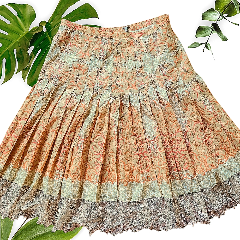 Saks Fifth Avenue Orange Yellow Lace Skirt, sz 2
